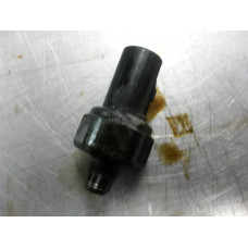 110S132 Engine Oil Pressure Sensor For 12-13 Kia Soul  1.6